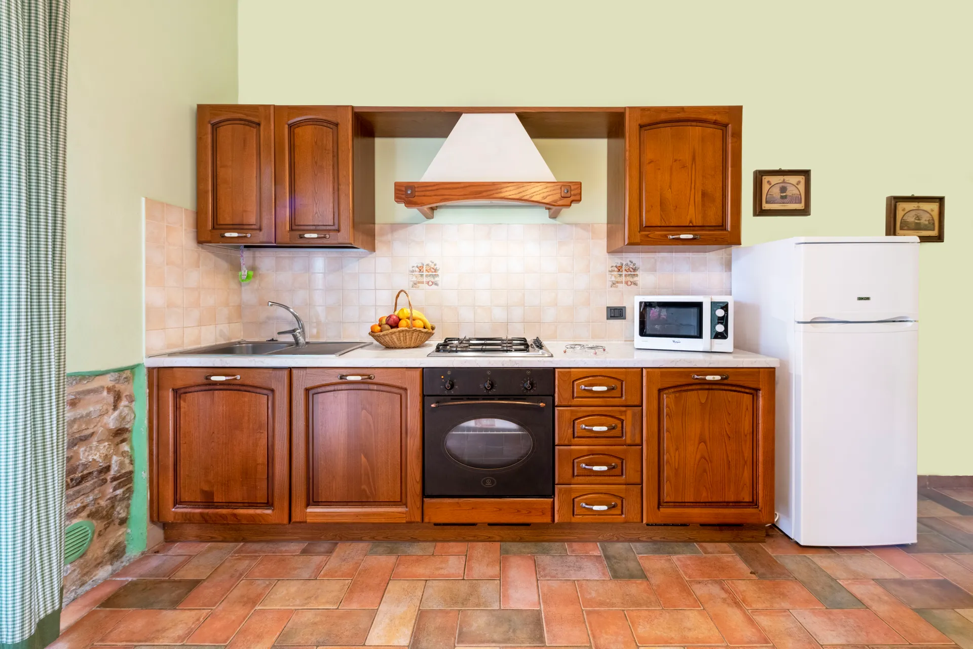 Kitchen — Fresia