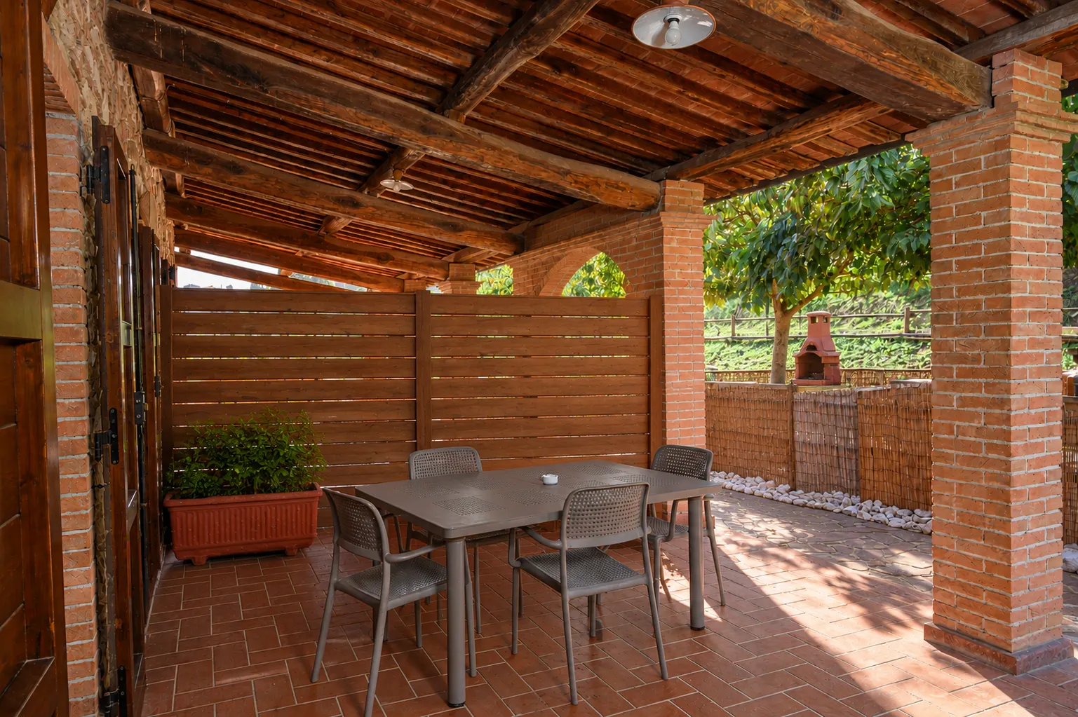 Outdoor space — Ortensia